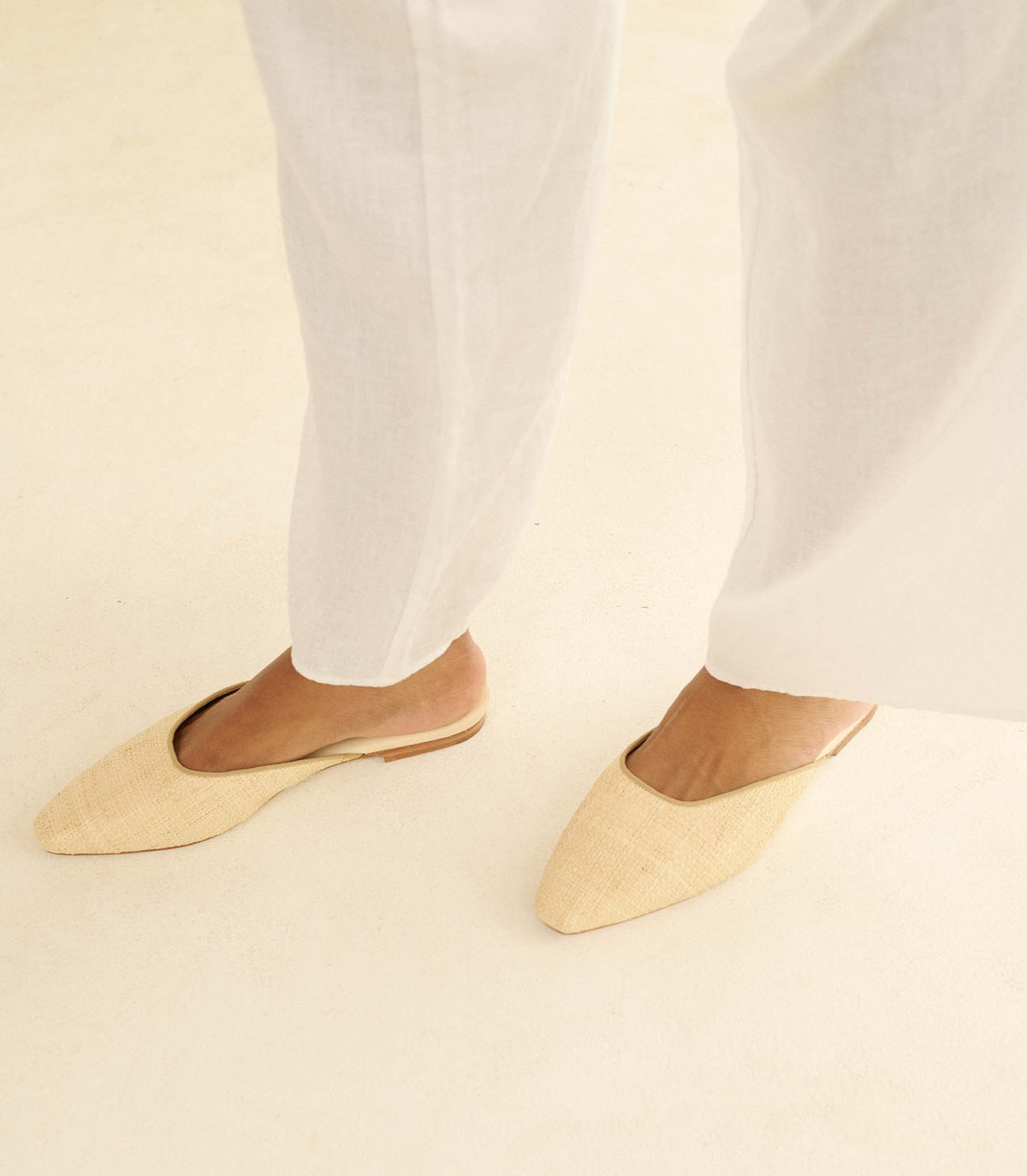 Adair Slide -- Natural Raffia