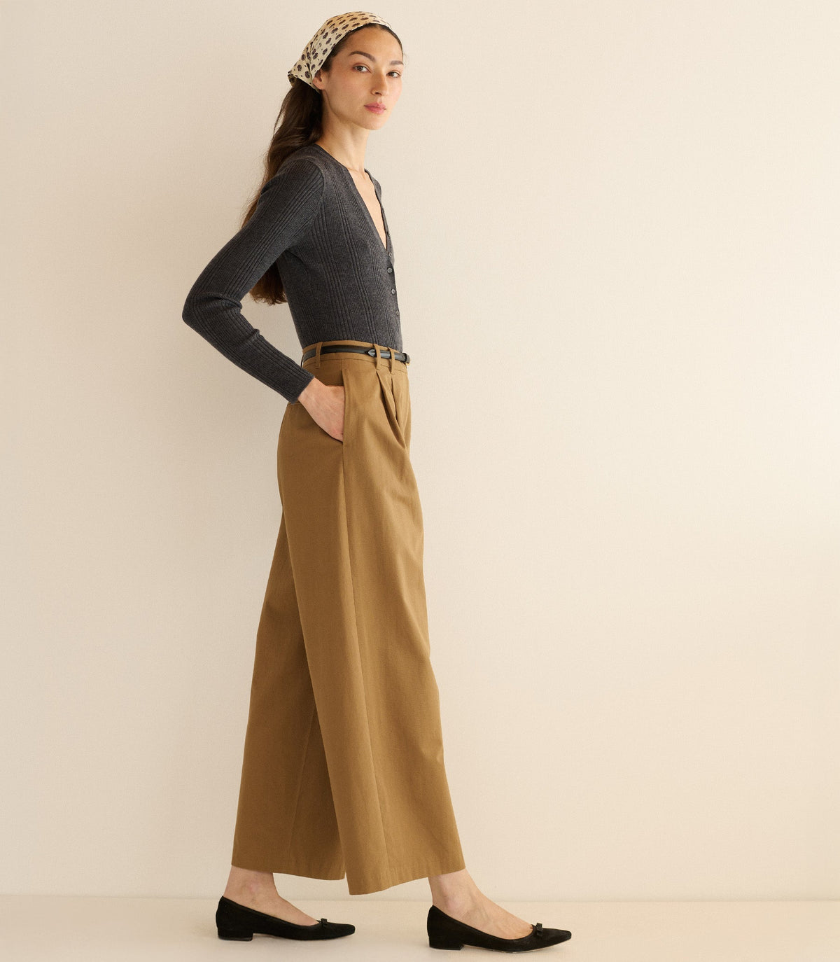 Albanie Top -- Charcoal Grey