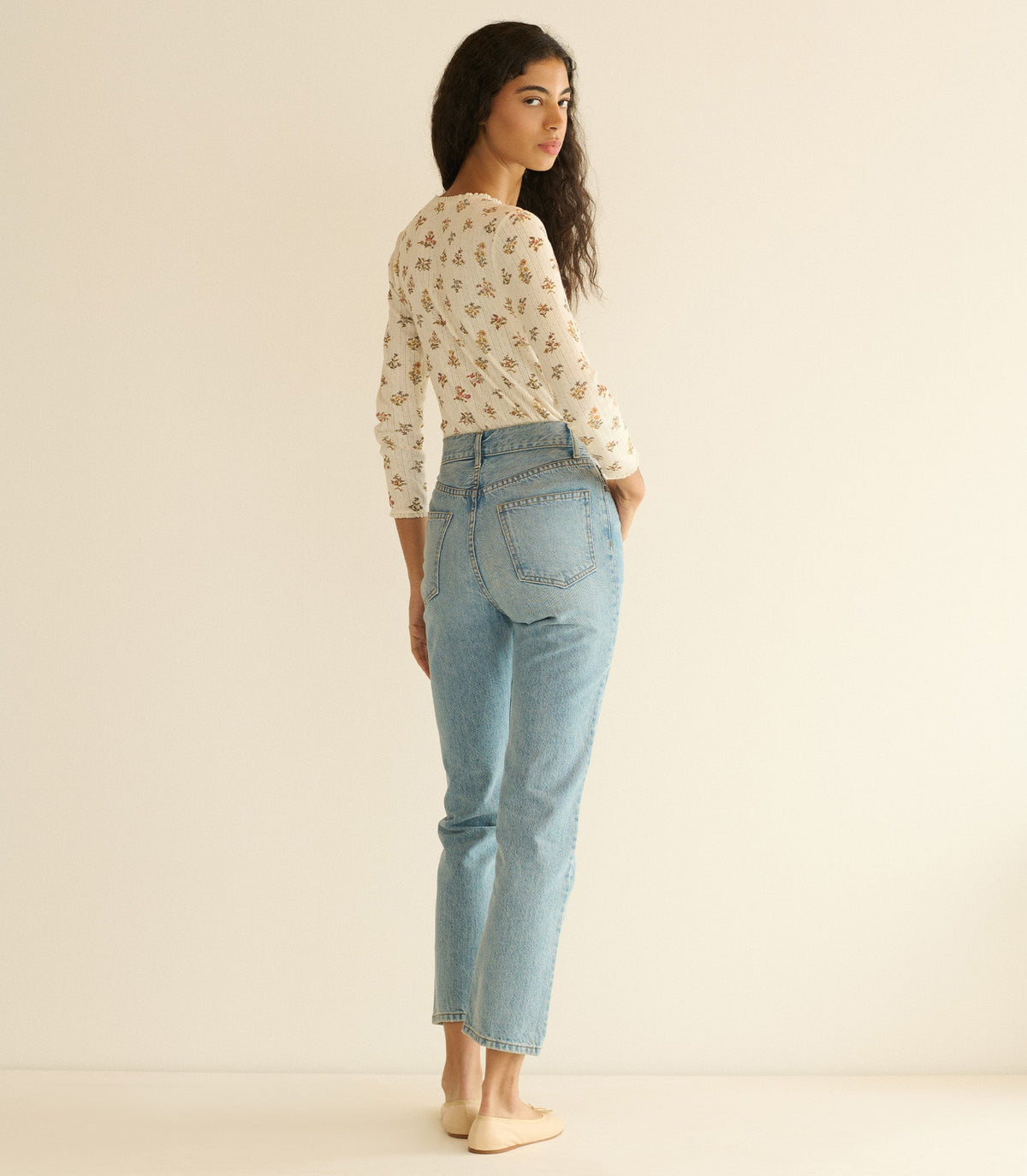Alexandria Tee -- Crème Petit Palais